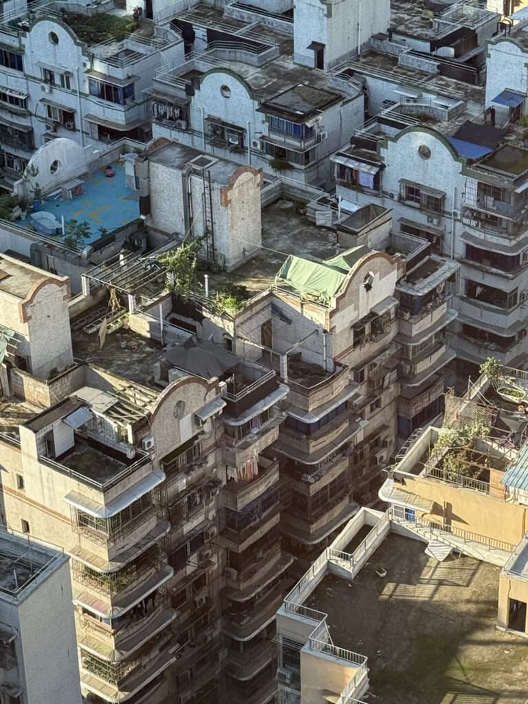 Besuch von 2 Universitäten in Chongqing