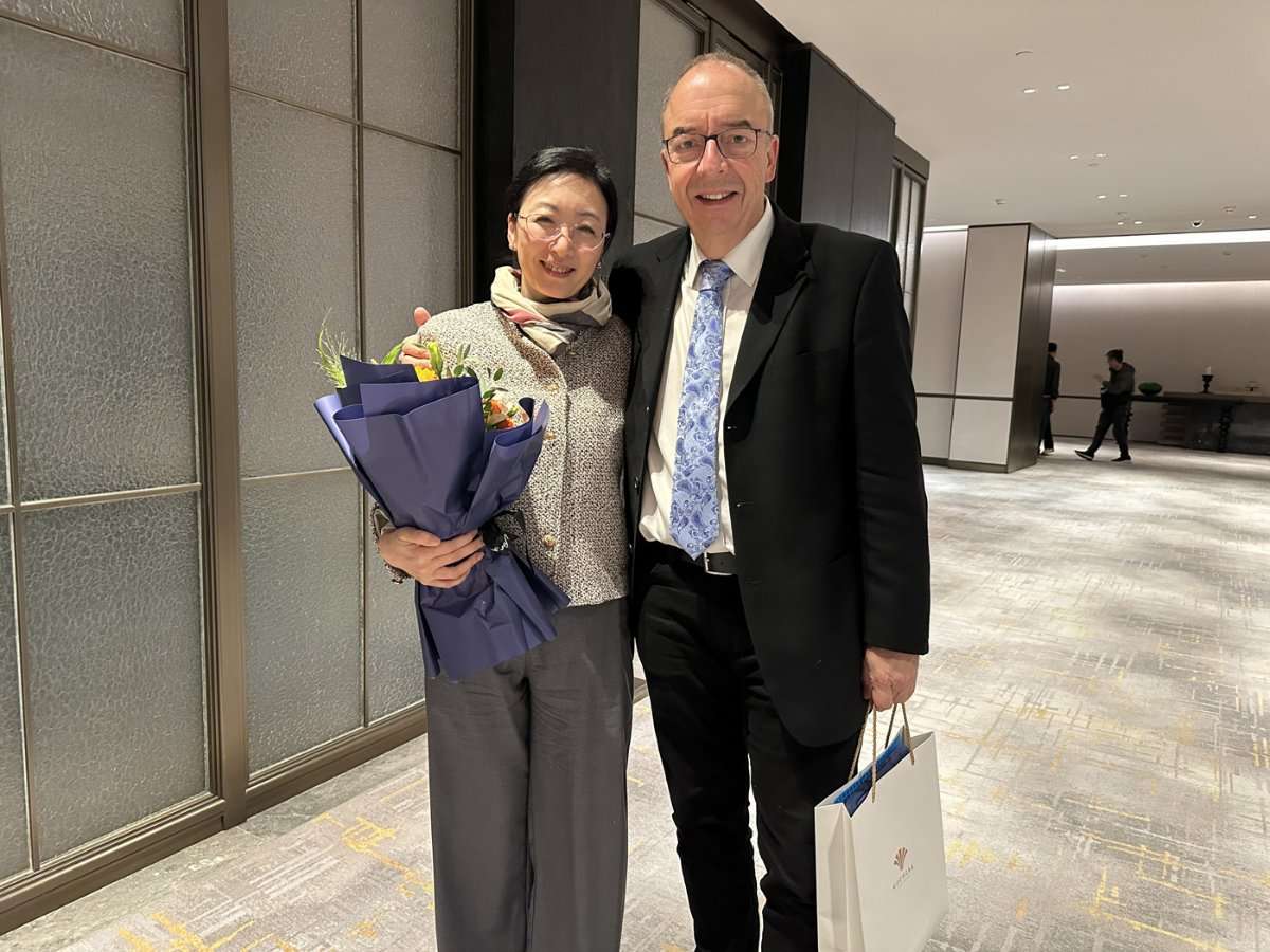 Wissenschaftlich-klinische Diskussion in Peking